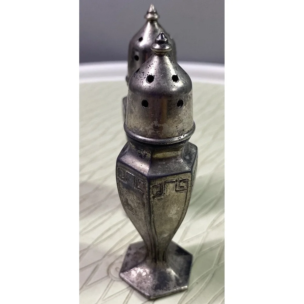 G.S. CO. Vintage Pair‎ Of Silver Plated Salt&Pepper Shakers 4